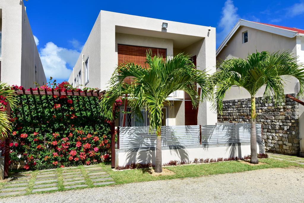 Turquoise Bay Beach Apartments Trou D'Eau Douce Ngoại thất bức ảnh