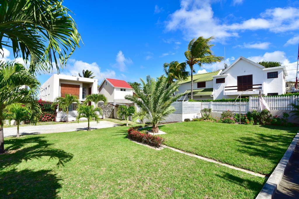 Turquoise Bay Beach Apartments Trou D'Eau Douce Ngoại thất bức ảnh